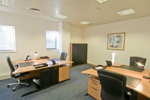 Office Space Solutions, Northumberland Avenue, Westminster, London, United Kingdom, LON211