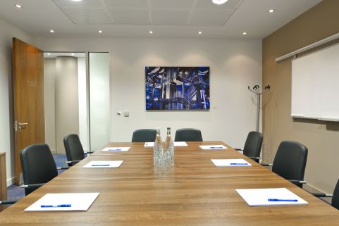 Executive Offices, Fetter Lane, Temple, London, United Kingdom, LON5880
