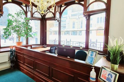Search Office Space, Guildhall Yard, Bank, London, United Kingdom, LON156