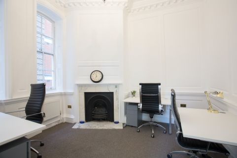 Office Space Rental, Queen Street, Mansion House, London, United Kingdom, LON5660