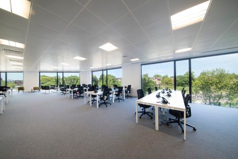 Executive Office Spaces, Station Road, Croydon, London, United Kingdom, LON7394